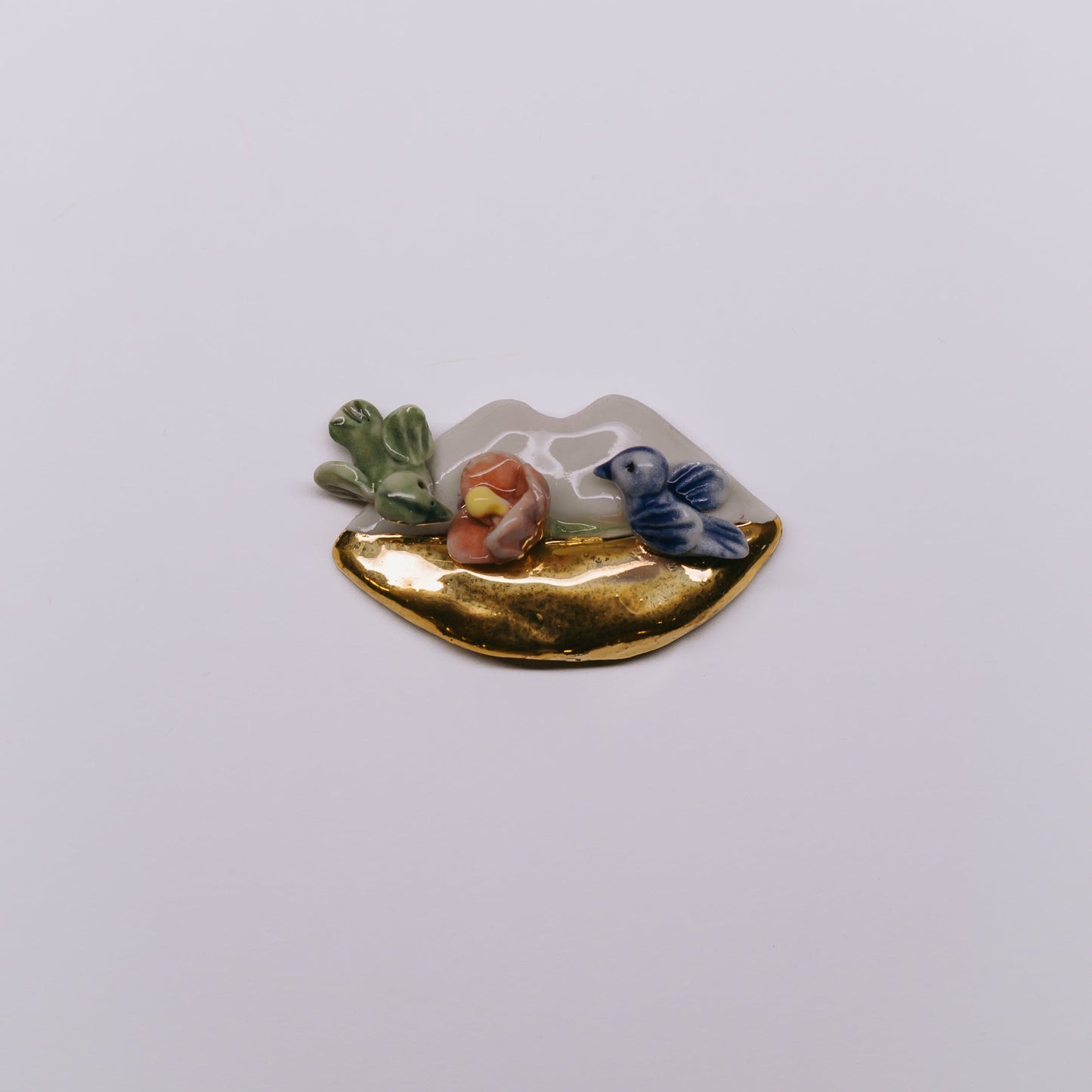 Apri Jewellery - Lips Brooch 003