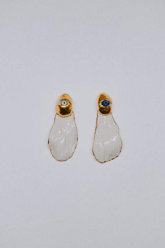 Apri Jewellery - Eye Petal Earrings 001