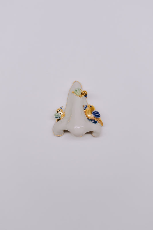 Apri Jewellery - Nose Brooch 001