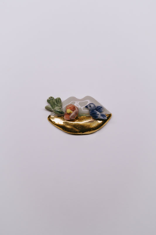 Apri Jewellery - Lips Brooch 003