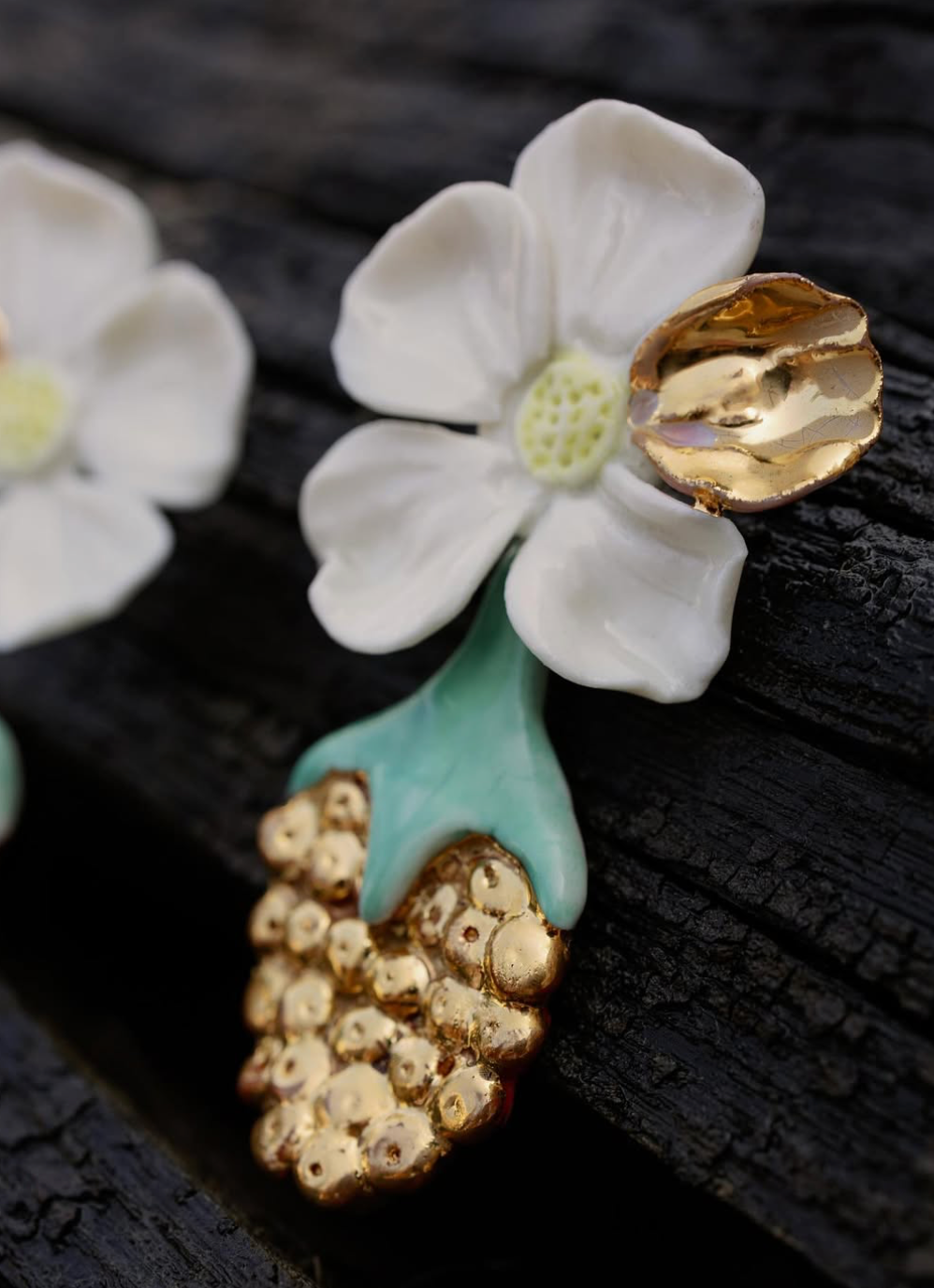 Apri Jewelry - Pineapple Earrings